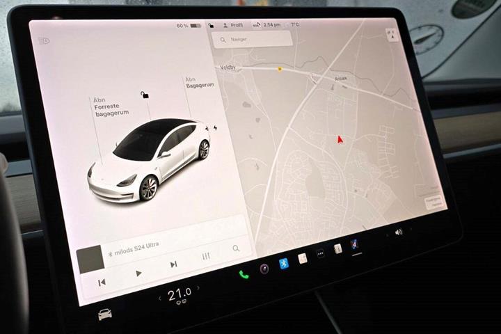 undefined Tesla Model 3 fra 2019