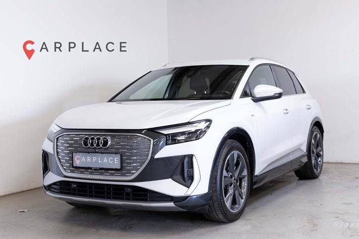 Hvid Audi Q4 e-tron fra 2023 set udefra