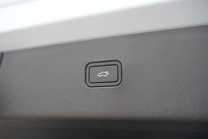 Blå Volvo EX30 fra 2025