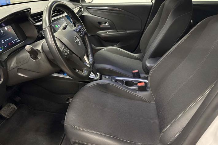 Hvid Opel Corsa-e fra 2021