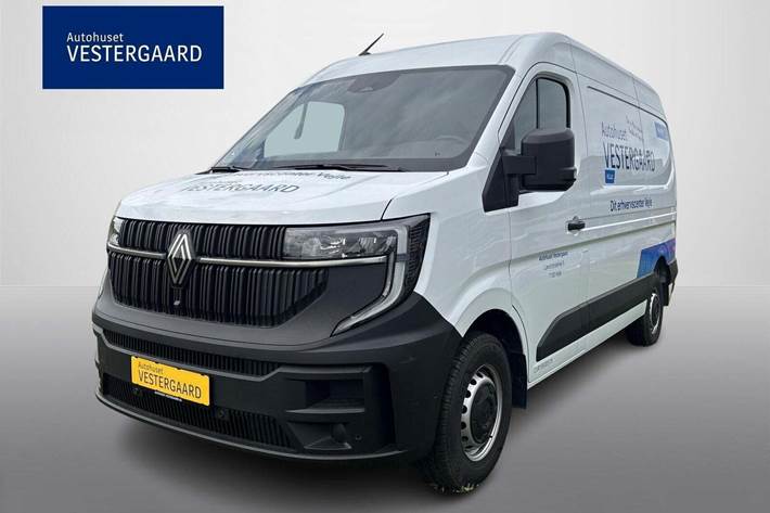 Hvid Renault Master V T33 fra 2025 set udefra