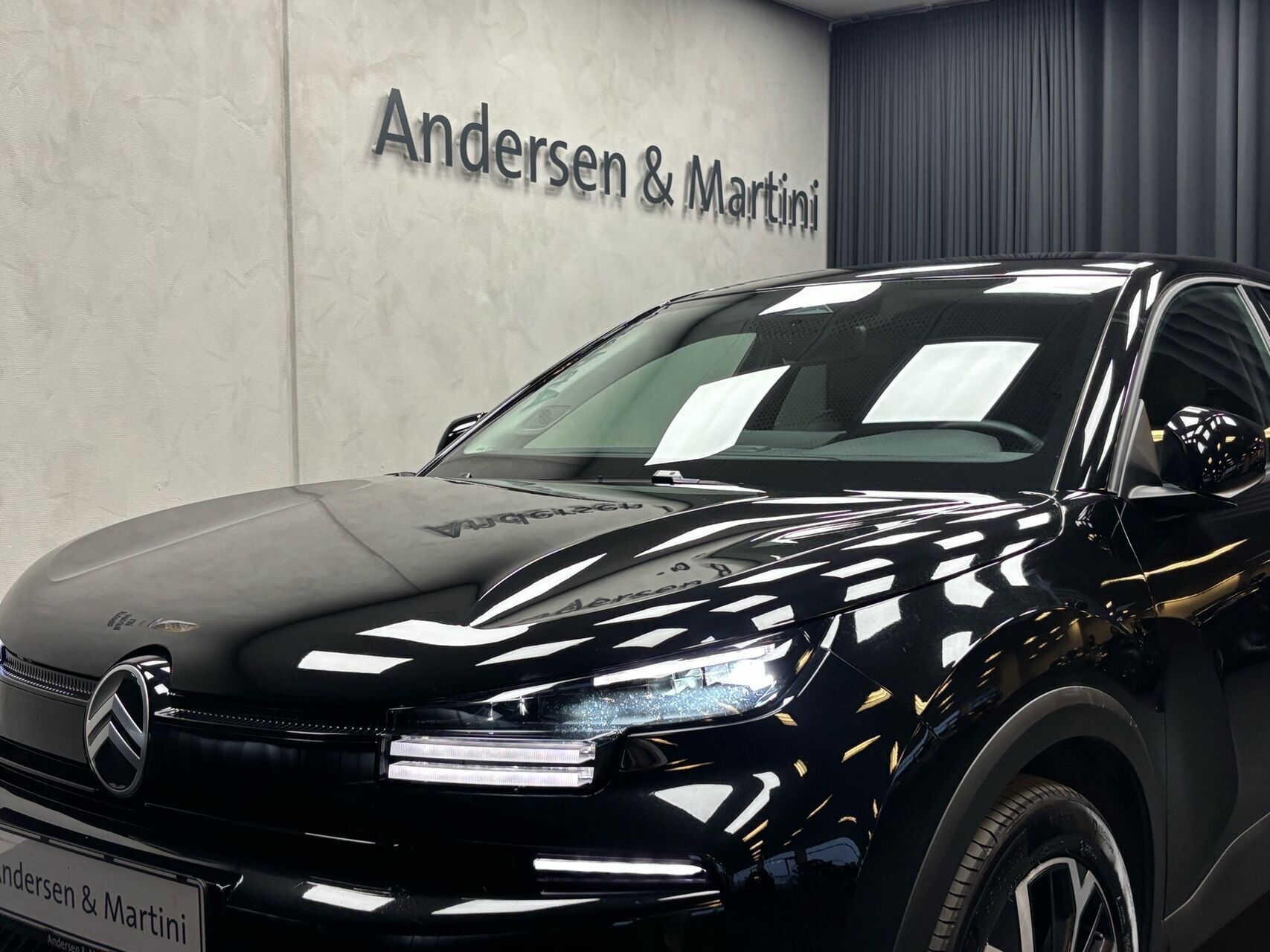 Sort Citroën ë-C4 fra 2025