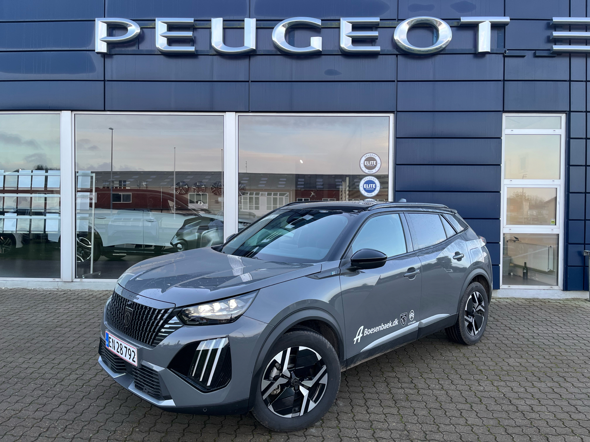 Peugeot e-2008 EL GT 156HK 5d Aut.