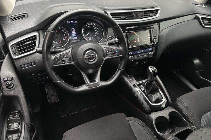 Sort Nissan Qashqai fra 2020