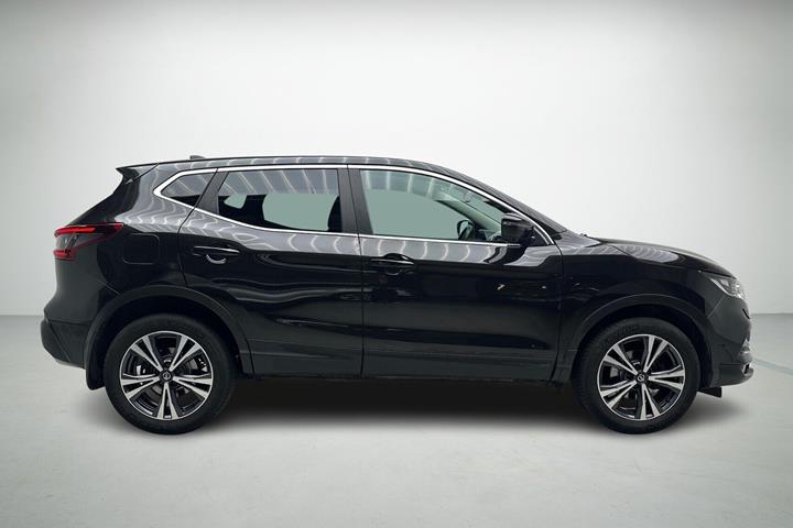 Sort Nissan Qashqai fra 2020