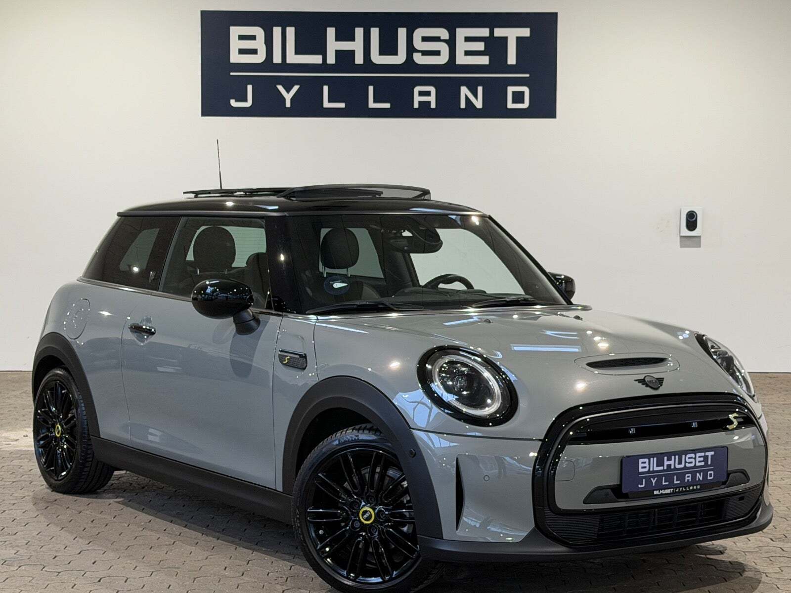 Mini Cooper SE Maximise