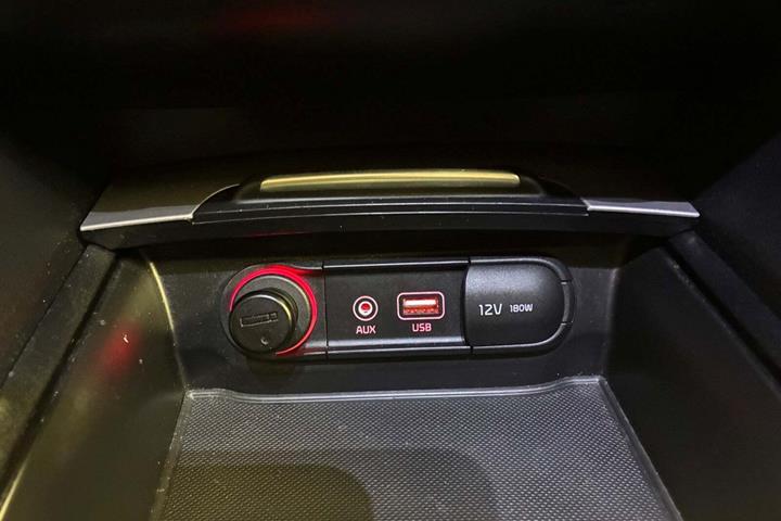Sort Kia Optima fra 2018
