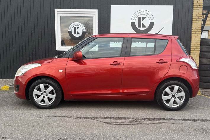 undefined Suzuki Swift fra 2011