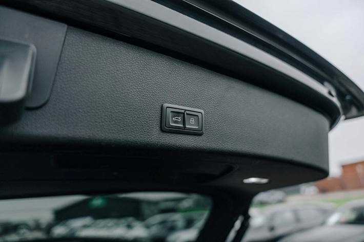 Sort Audi e-tron fra 2022