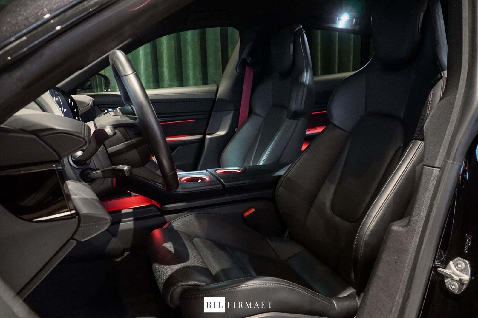 Porsche Taycan 4S Performance+ Cross Turismo