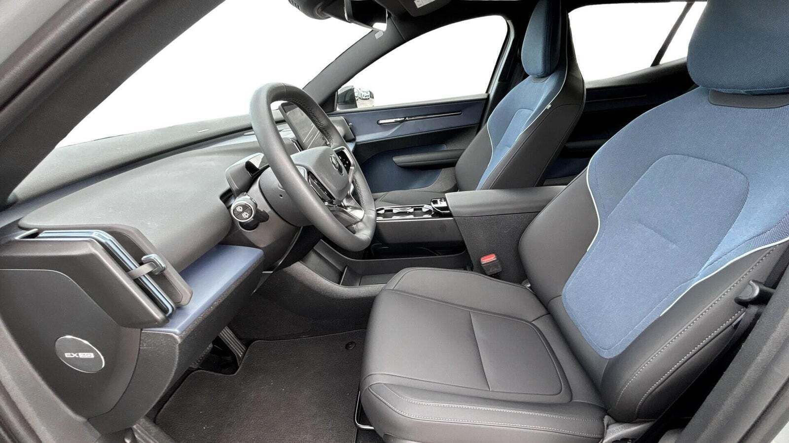 Volvo EX30 Standard Range Plus