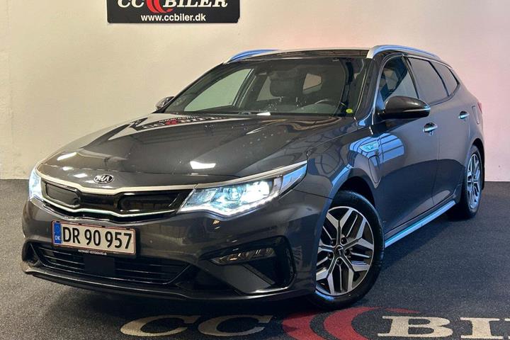 Grå Kia Optima fra 2020 set udefra
