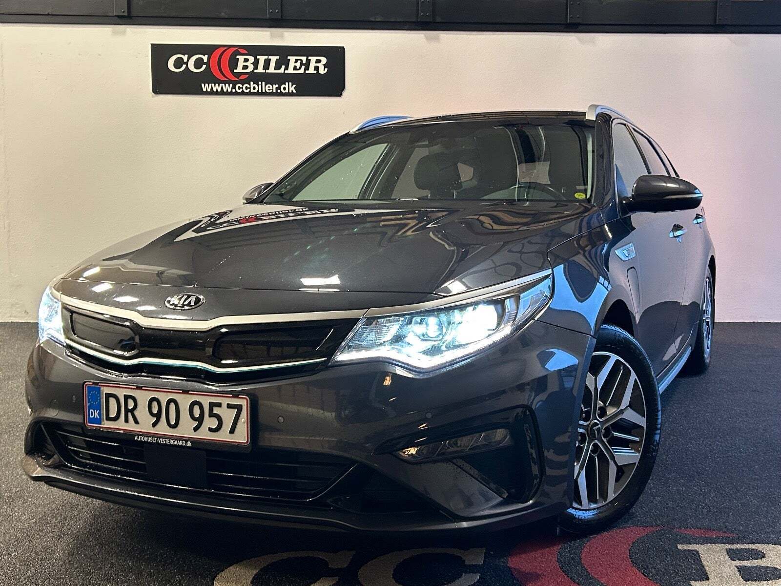 Grå Kia Optima fra 2020