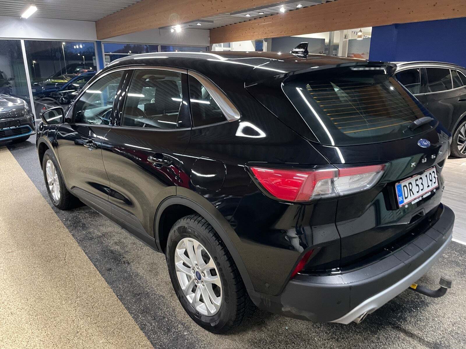 Ford Kuga 2,5 PHEV Titanium CVT