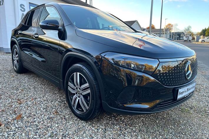 Sort Mercedes EQA 250 fra 2025