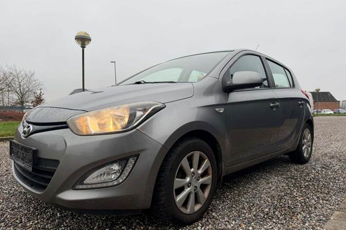 undefined Hyundai i20 fra 2013 set udefra