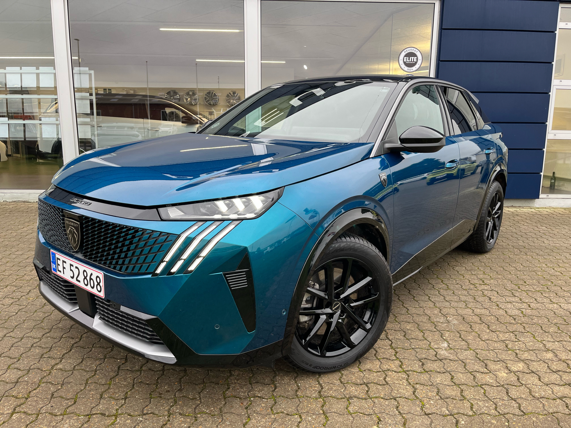 Peugeot e-3008 EL GT Pack 210HK 5d Aut.