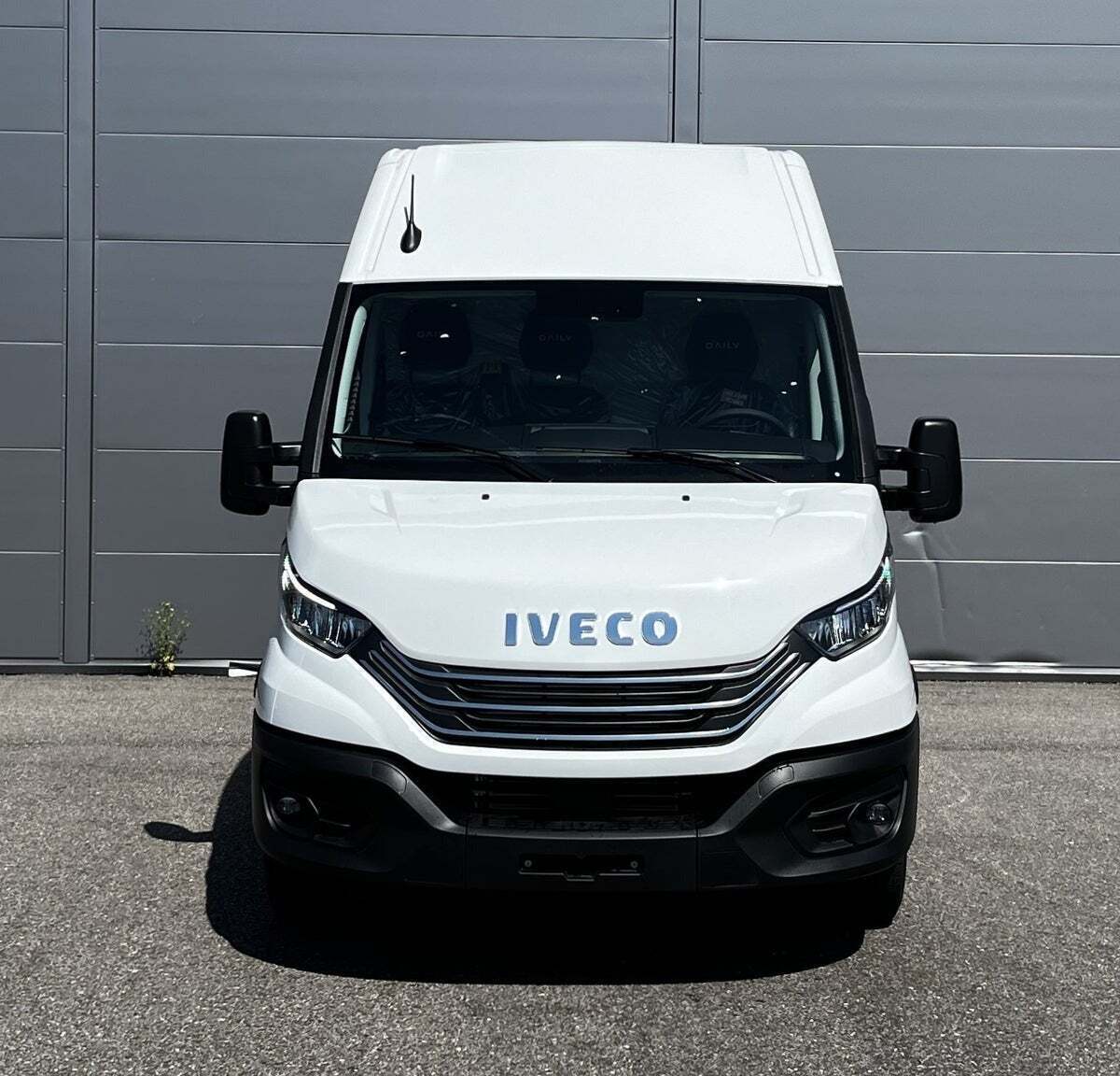 Iveco Daily 3,0 35S18 12m³ Van AG8