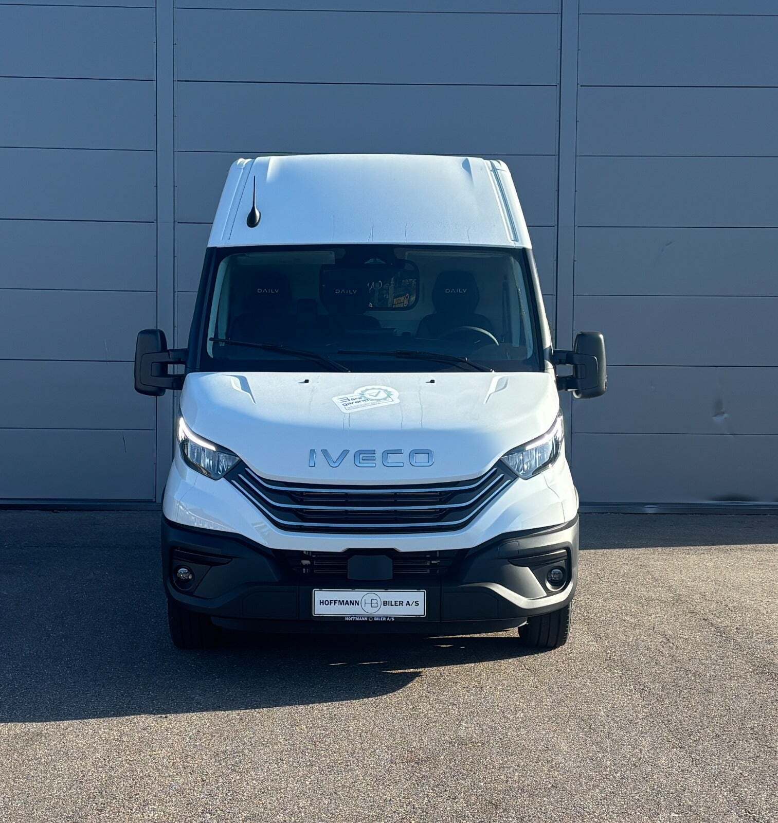 Iveco Daily 3,0 35S18 12m³ Van AG8