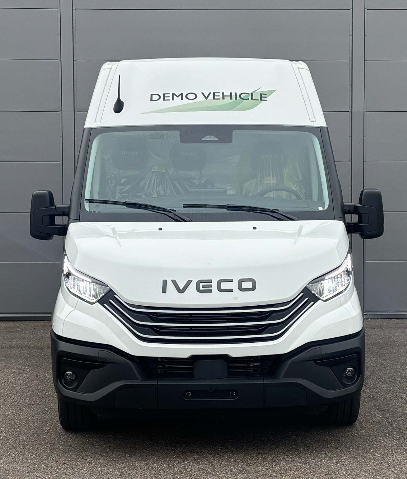 Iveco Daily 3,0 35S18 12m³ Van AG8