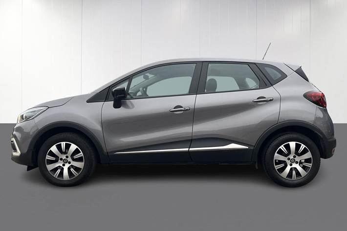 Grå Renault Captur fra 2018
