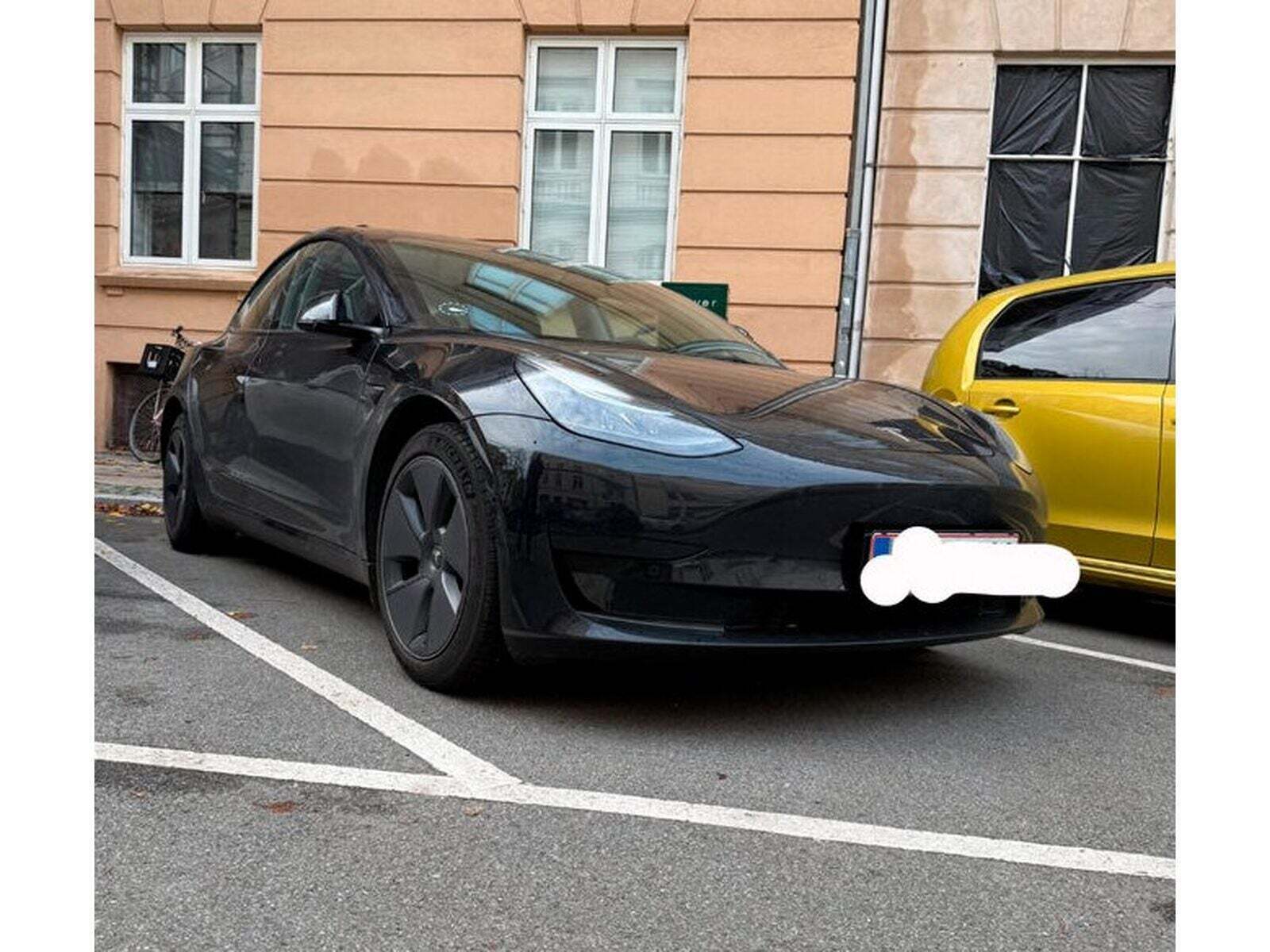 Tesla Model 3 Standard Range+ RWD