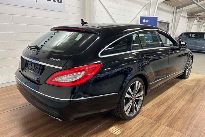 Sort Mercedes CLS350 fra 2013