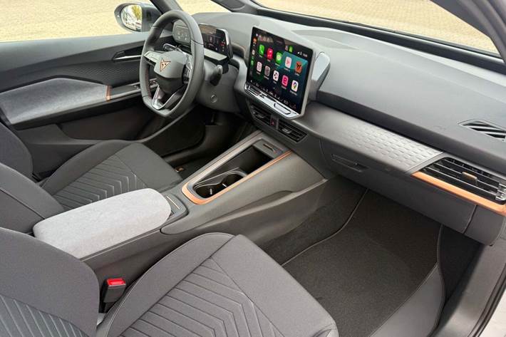 Hvid Cupra Born fra 2025