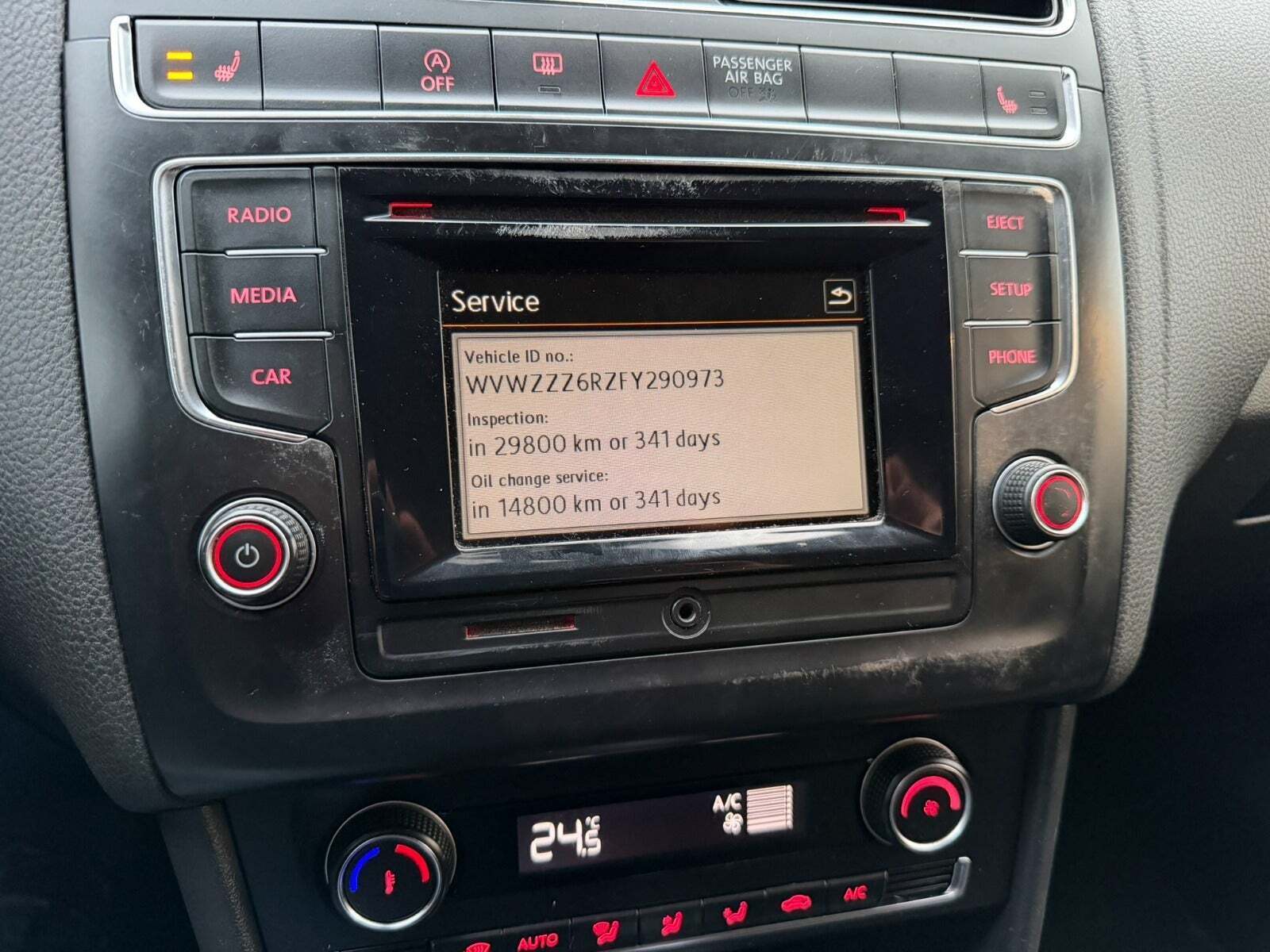 Brun VW Polo fra 2015
