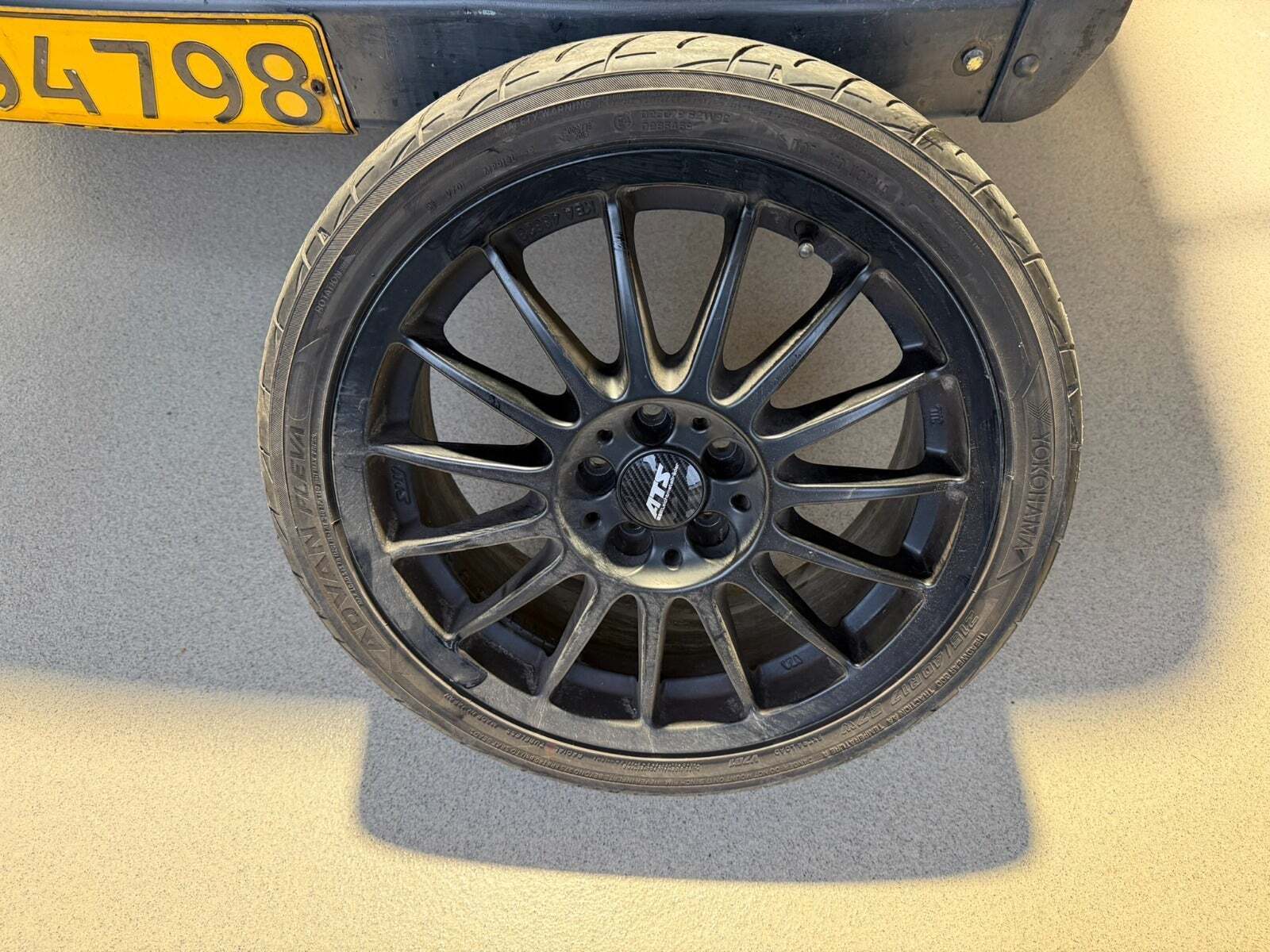 Brun VW Polo fra 2015