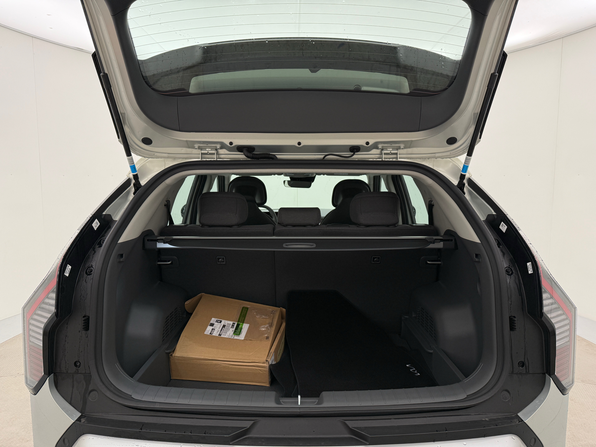 Grå Kia EV3 fra 2025