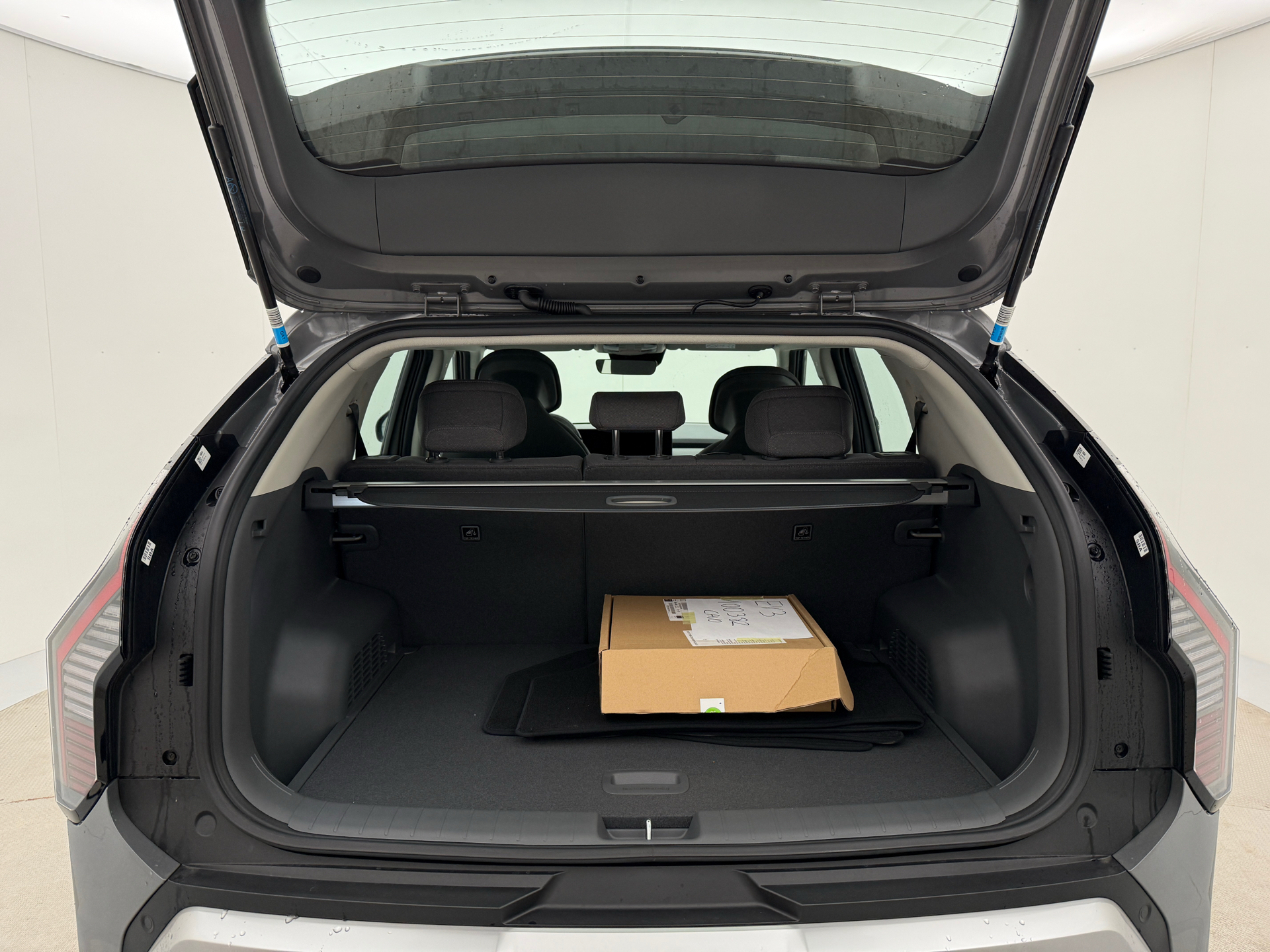 Grå Kia EV3 fra 2025