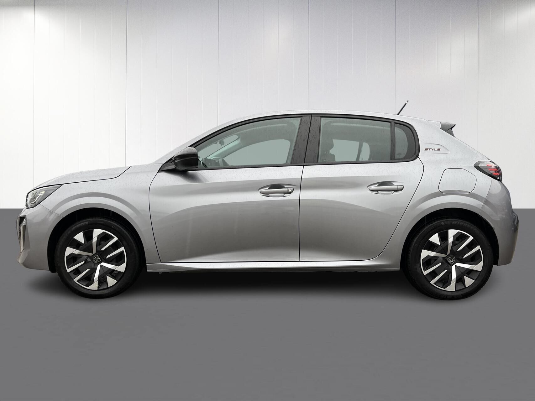 Peugeot e-208 EL Style 136HK 5d Aut.