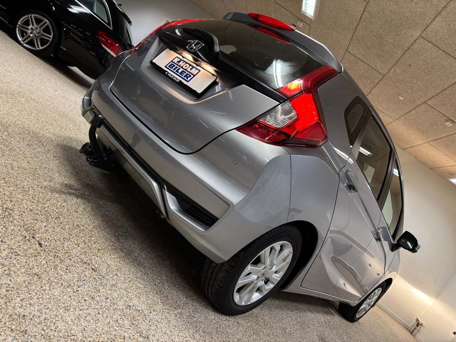 Sølv Honda Jazz fra 2018