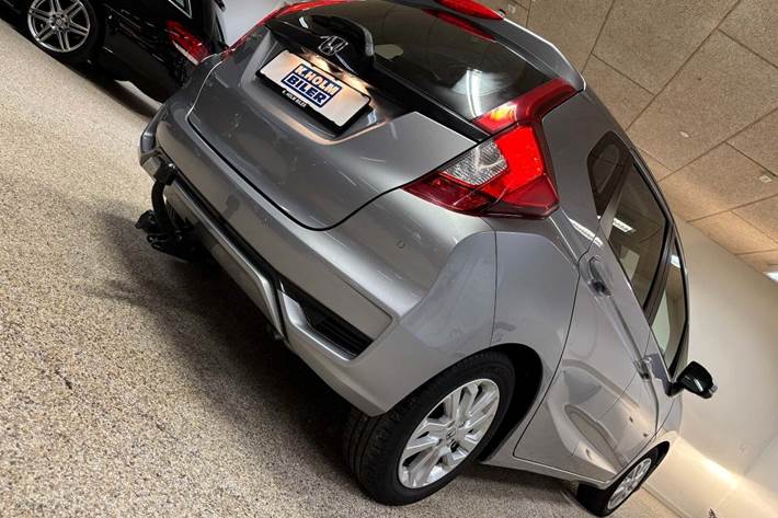 Sølv Honda Jazz fra 2018