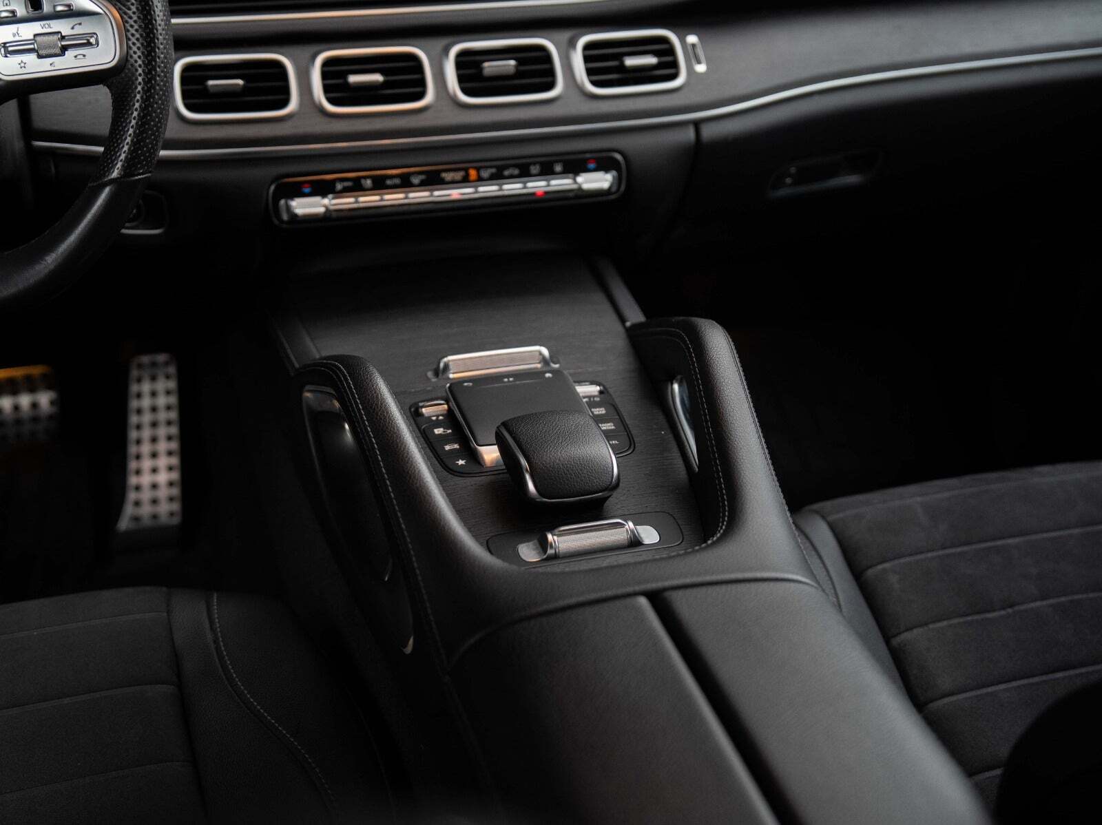 Sort Mercedes GLE350 de fra 2021