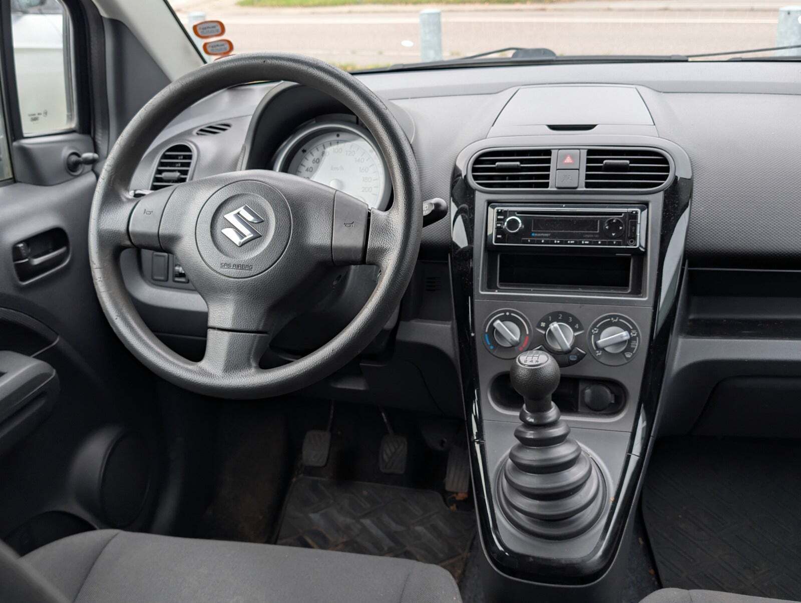 Sølv Suzuki Splash fra 2013