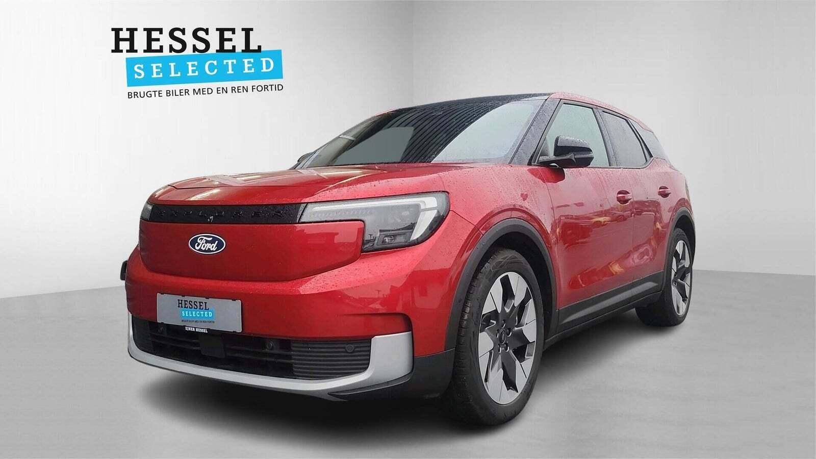 Ford Explorer 82 Premium Extended Range