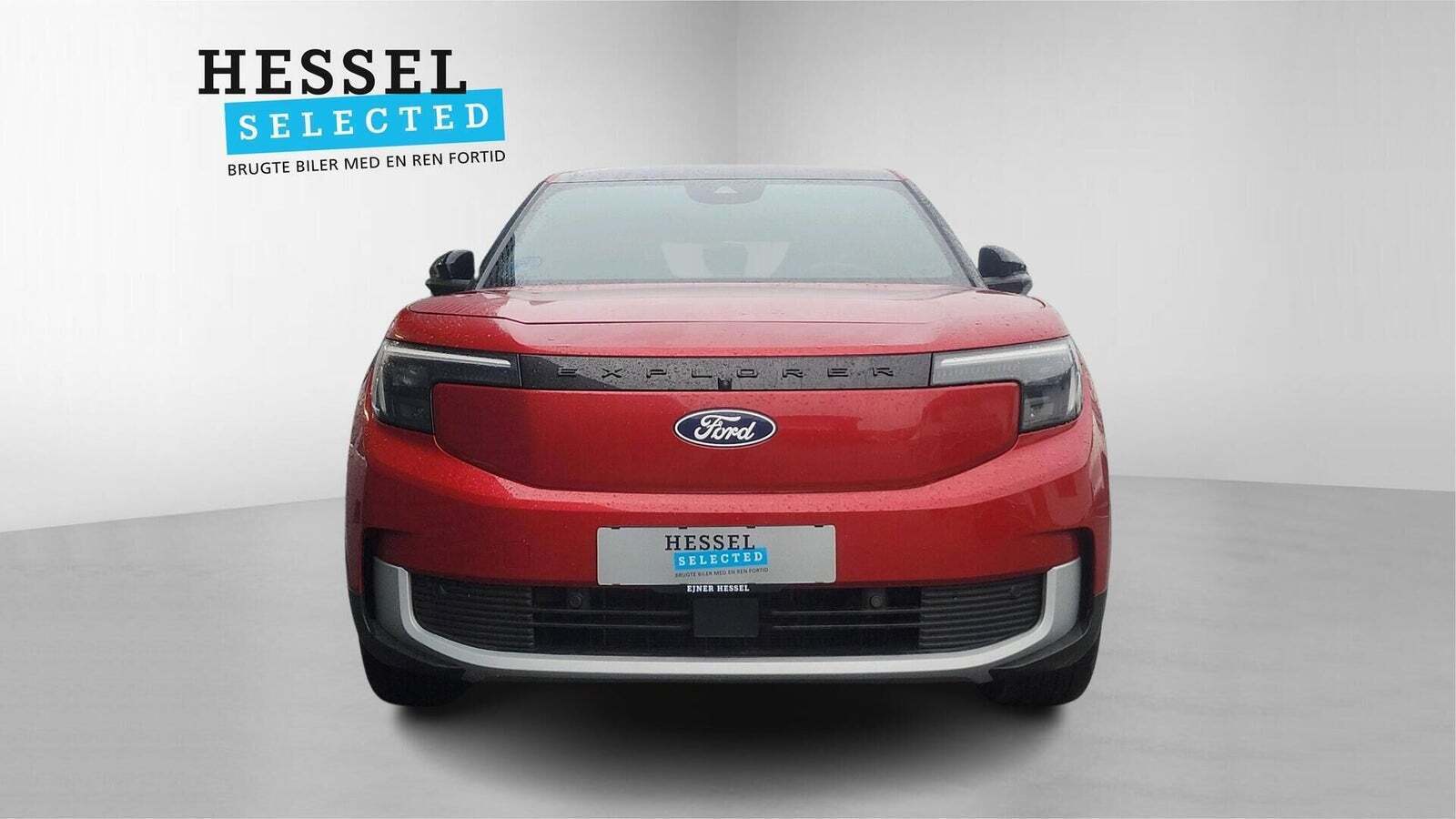 Ford Explorer 82 Premium Extended Range