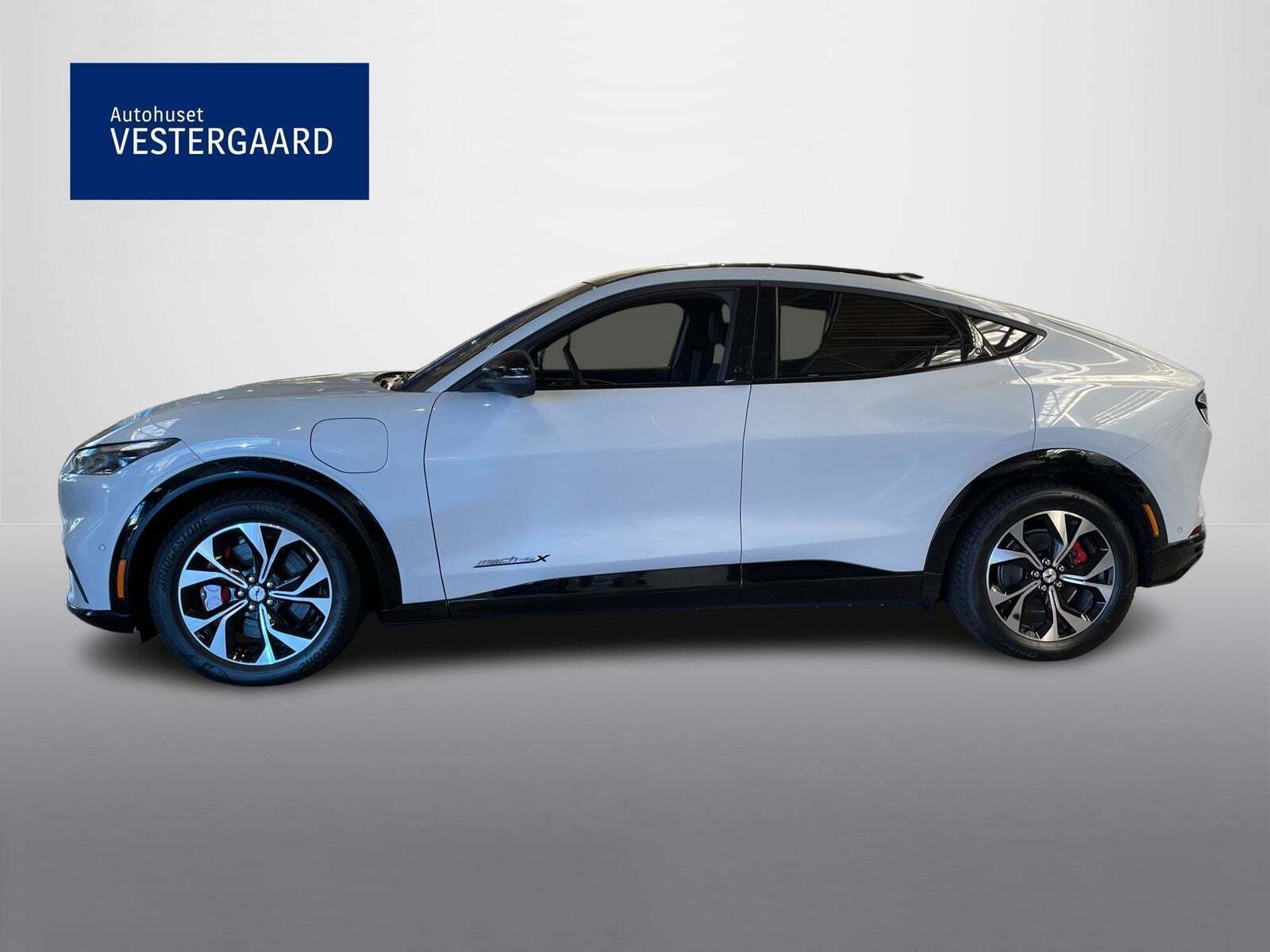 Ford Mustang Mach-E 98 Premium Extended Range AWD