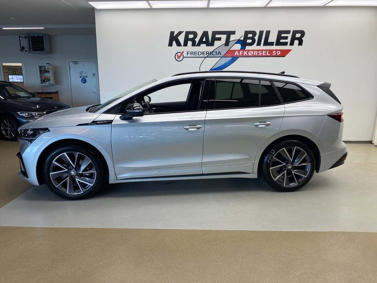Sølv Skoda Enyaq fra 2023