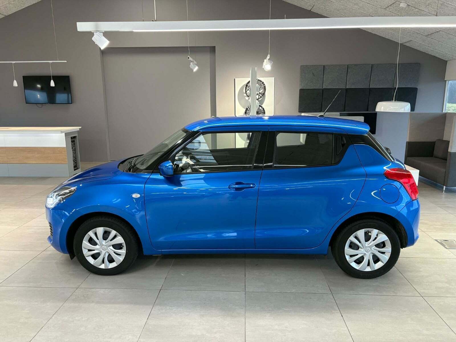 Suzuki Swift 1,2 Dualjet Club