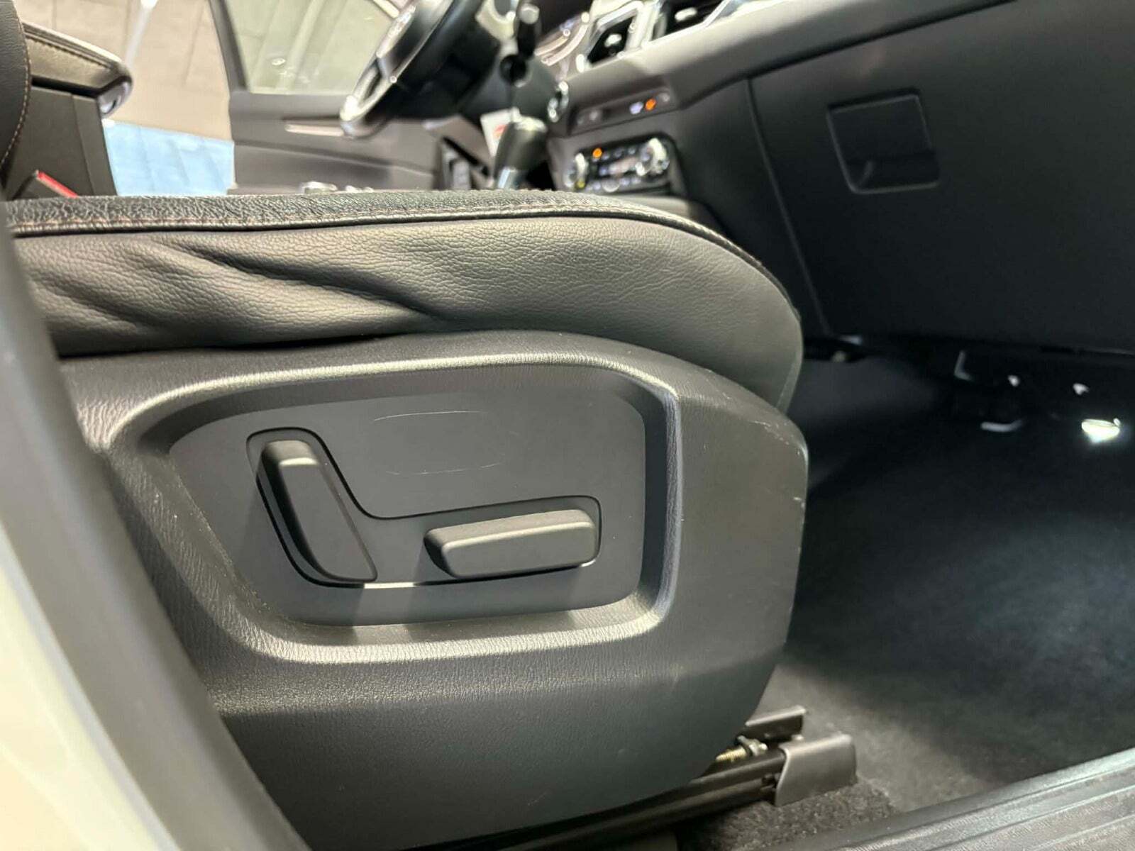 Hvid Mazda CX-5 fra 2017