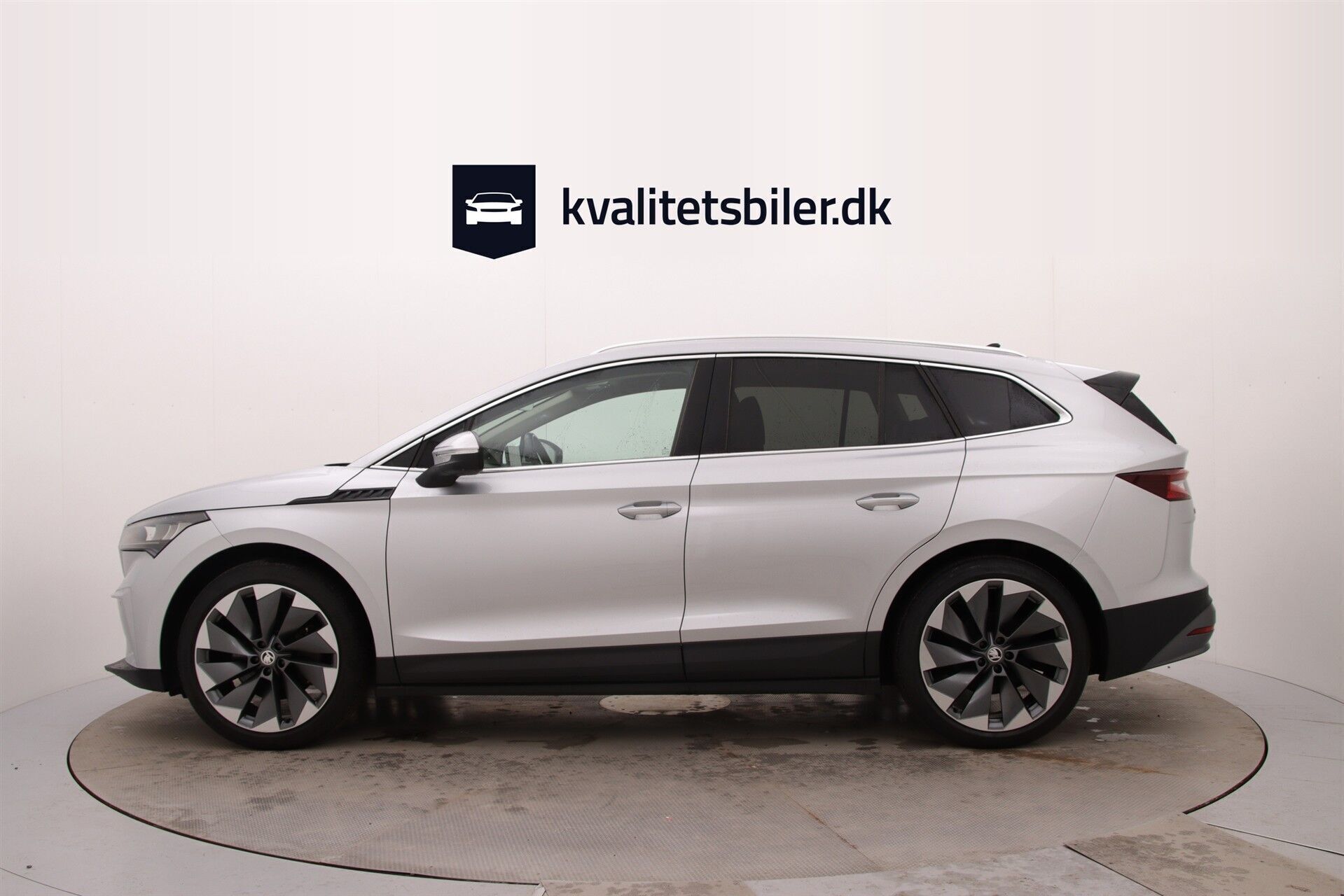 Skoda Enyaq 80 iV Selection Suite 204HK 5d Aut.