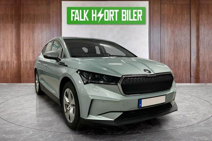 Blå Skoda Enyaq fra 2022