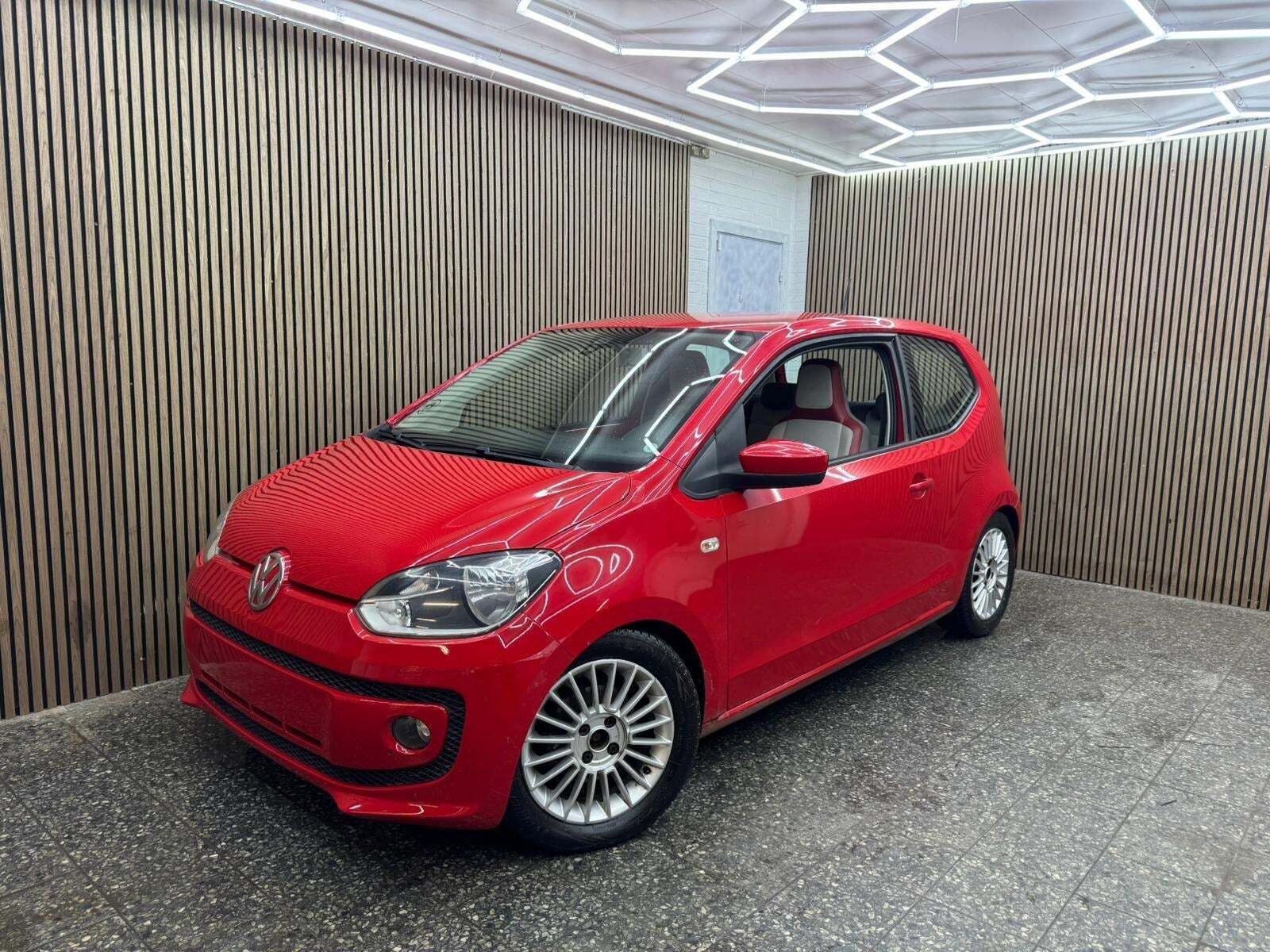 VW UP! 1,0 75 High Up! BMT