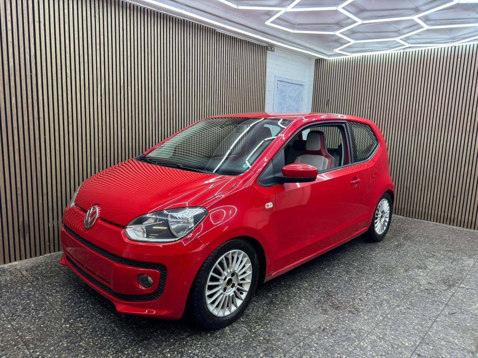 VW UP! 1,0 75 High Up! BMT