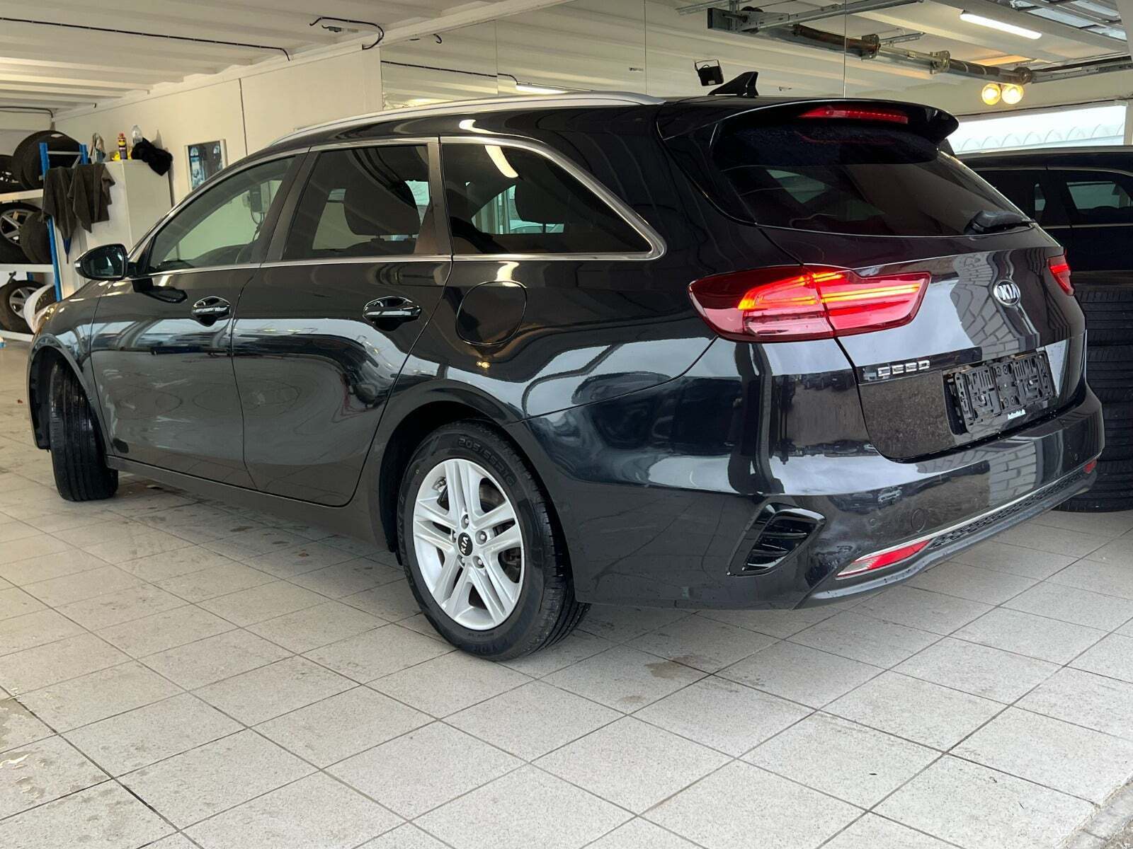 Kia Ceed 1,4 T-GDi Collection SW DCT