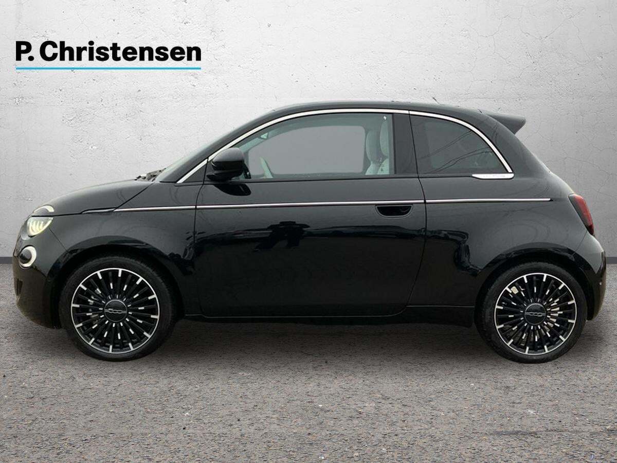 Fiat 500e 42 la Prima 3+1