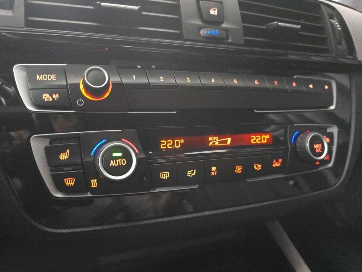 undefined BMW 118i fra 2019